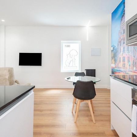 1 Bedroom 1 Bathroom Furnished - Salamanca - Modern - Mintystay Мадрид Екстер'єр фото