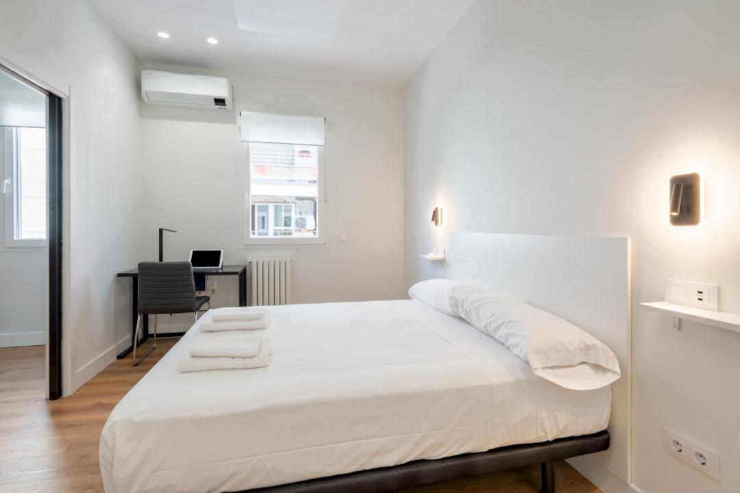 1 Bedroom 1 Bathroom Furnished - Salamanca - Modern - Mintystay Мадрид Екстер'єр фото